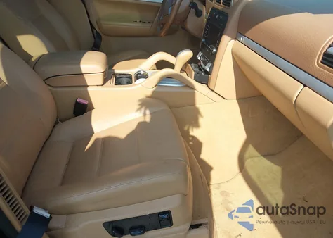 2009 Porsche Cayenne S из США, поврежденный, VIN WP1AB29P29LA43744